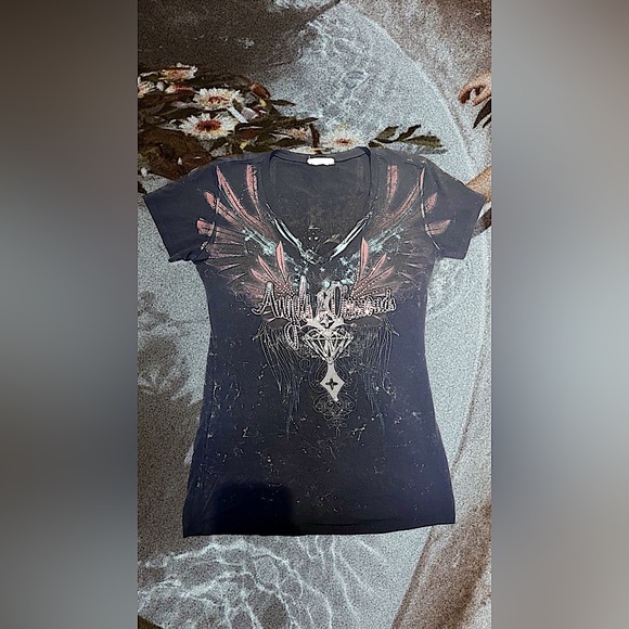 Angels & Diamonds T-Shirt - Picture 1 of 5
